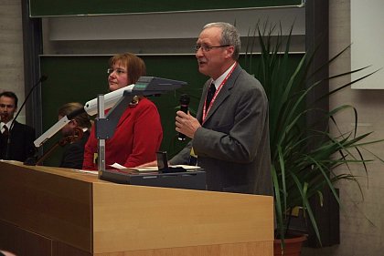 Erffnungsrede der Organisatoren Andrea Sinz und Jrgen Schmidt